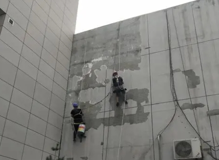 辽宁楼顶漏水维修公司分享下辽宁外墙防水的注意事项